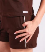 Short Ébero HĒRA Moletim Marrom - Imagem 2